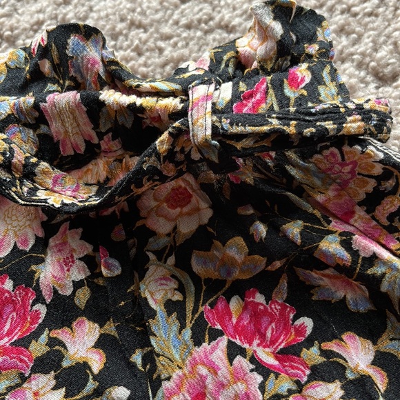 Floral soft shorts with belt - Picture 5 of 7